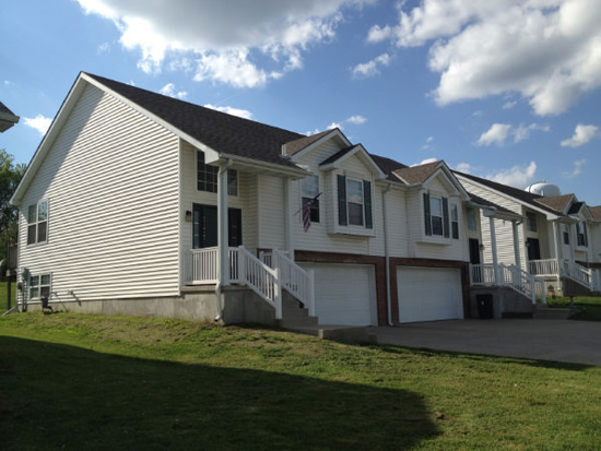 Duplexes for rent on North Woodbine Rd, St Joseph, Missouri